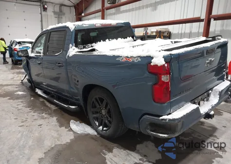 2024 Chevrolet Silverado 1500 4Wd Short Bed Custom z USA, uszkodzony, nr VIN 3GCPDBEK5RG186622